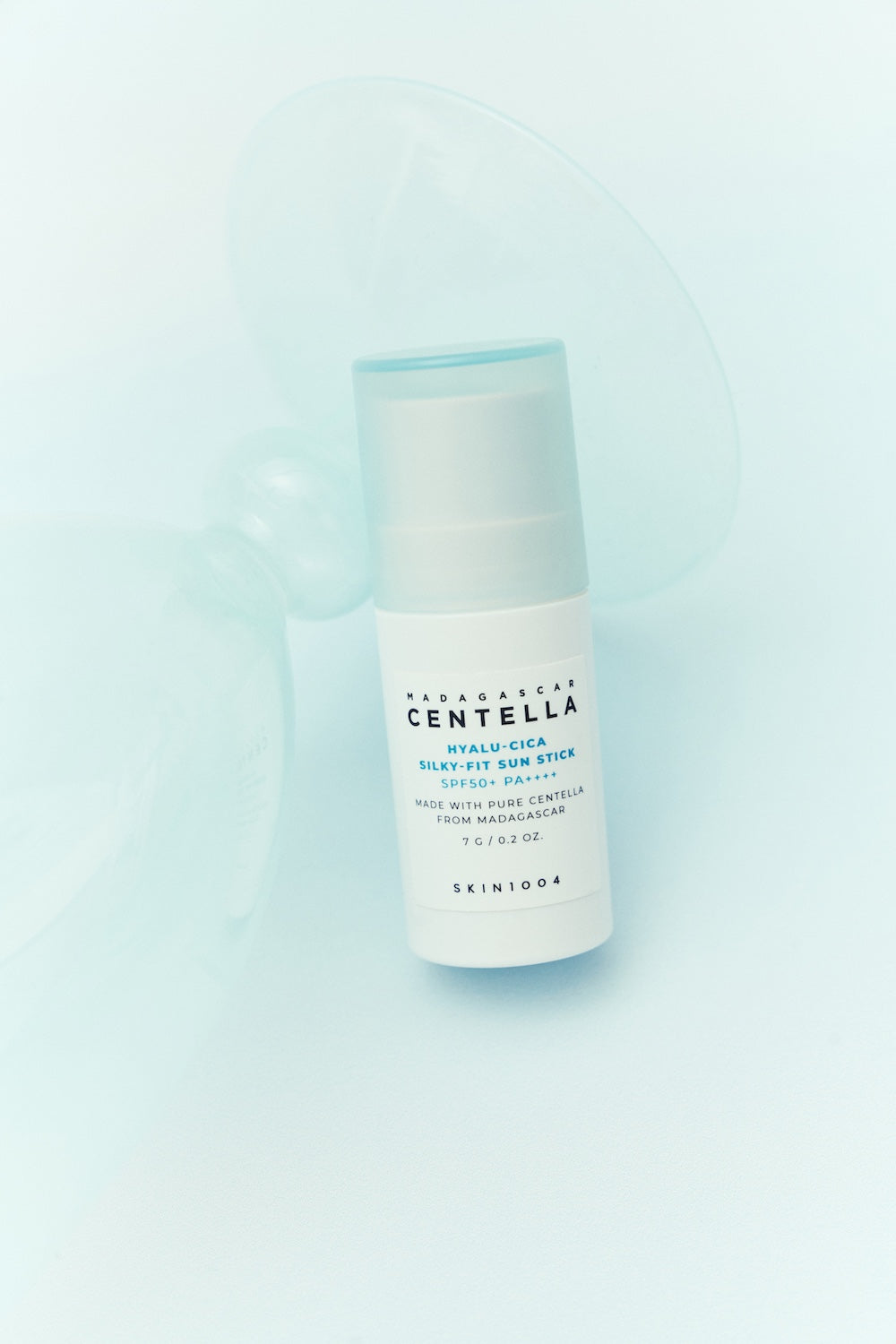 Skin1004 - Madagascar Centella Hyalu-Cica Silky Fit Sun Stick