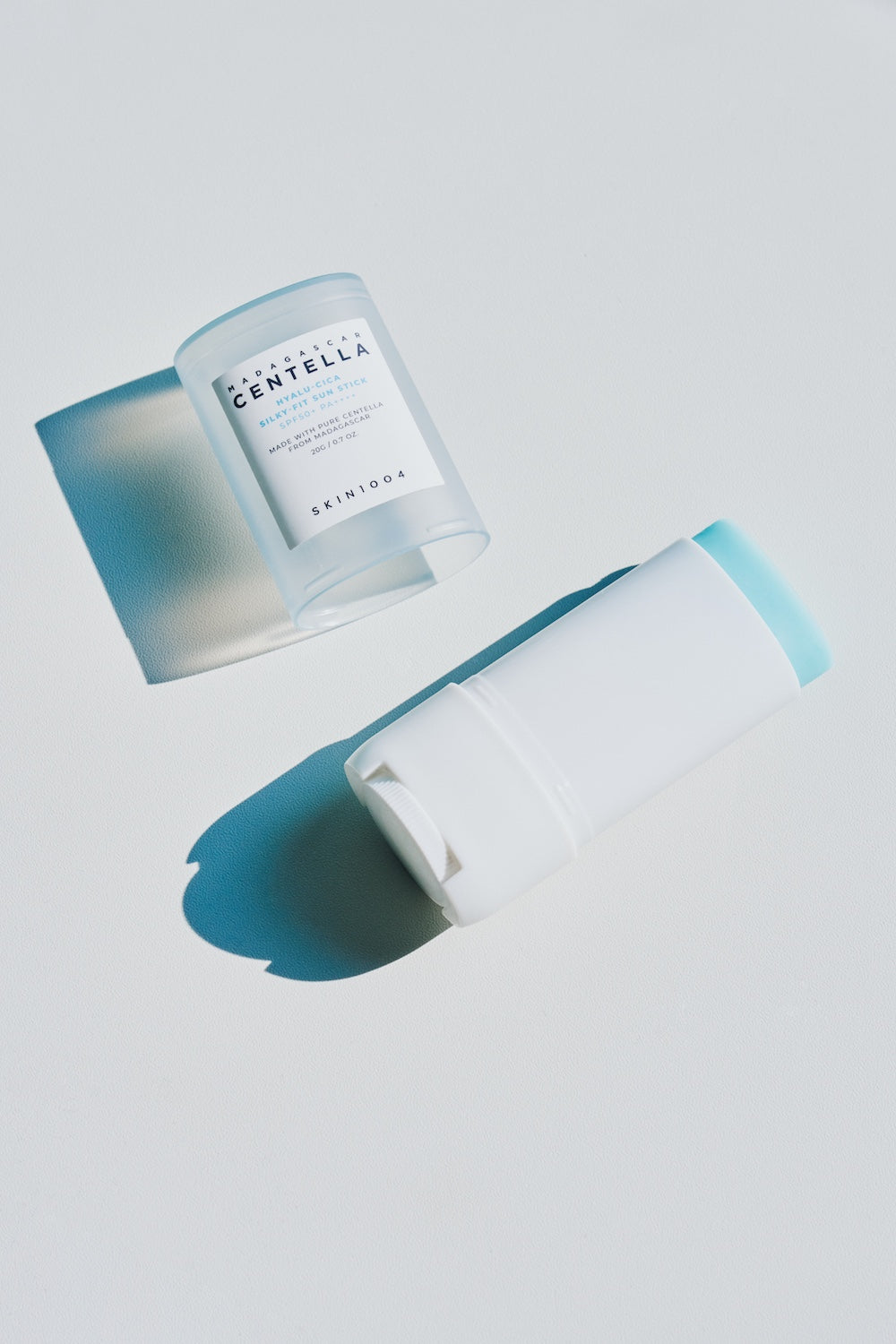 Skin1004 - Madagascar Centella Hyalu-Cica Silky Fit Sun Stick