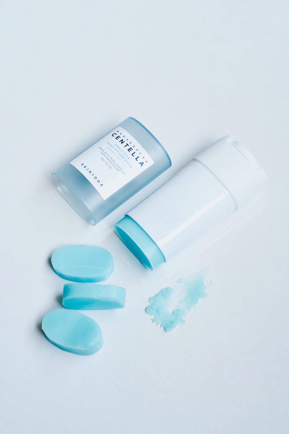 Skin1004 - Madagascar Centella Hyalu-Cica Silky Fit Sun Stick