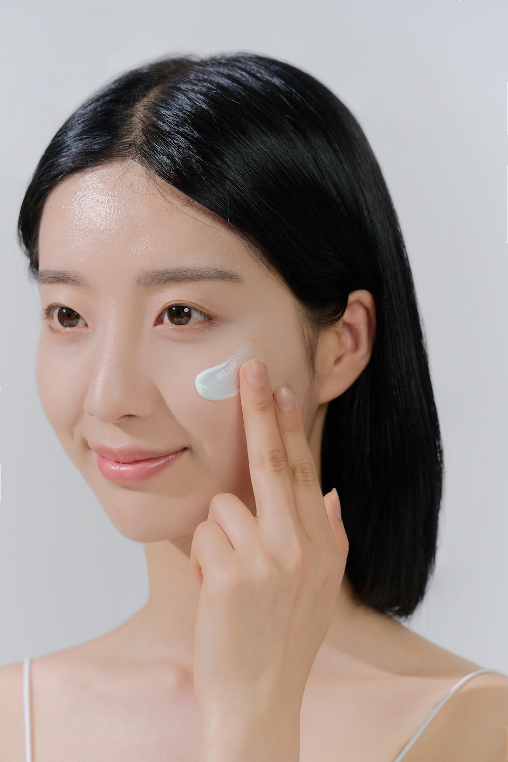 Skin1004 - Madagascar Centella Hyalu-Cica Water-Fit Sun Serum 50ml