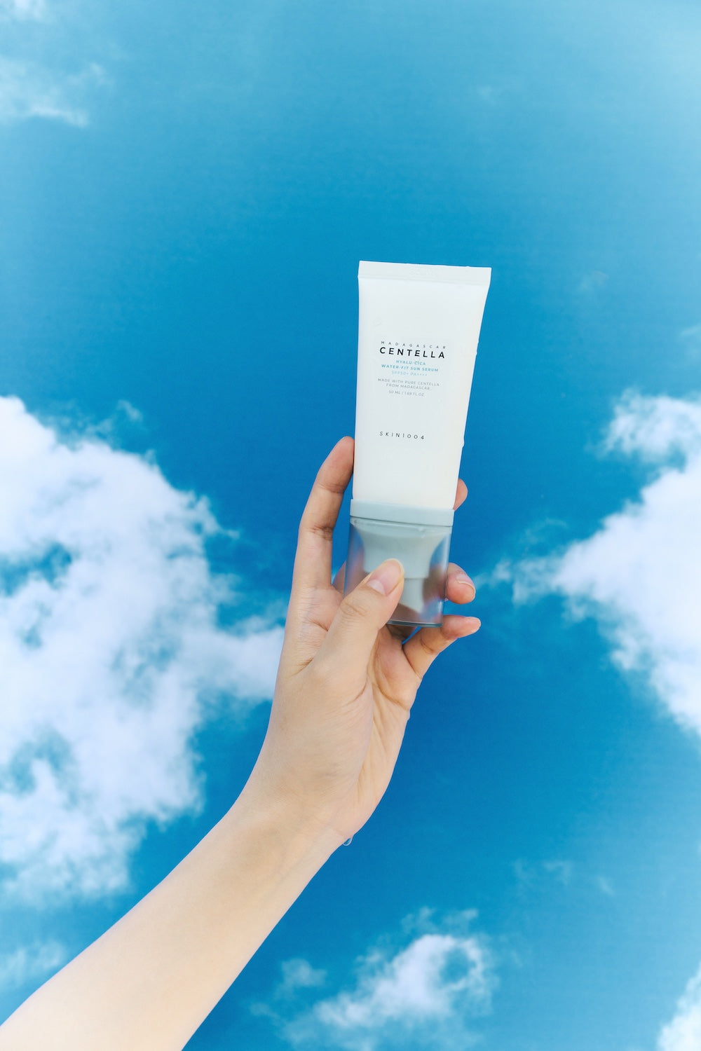 Skin1004 - Madagascar Centella Hyalu-Cica Water-Fit Sun Serum 50ml