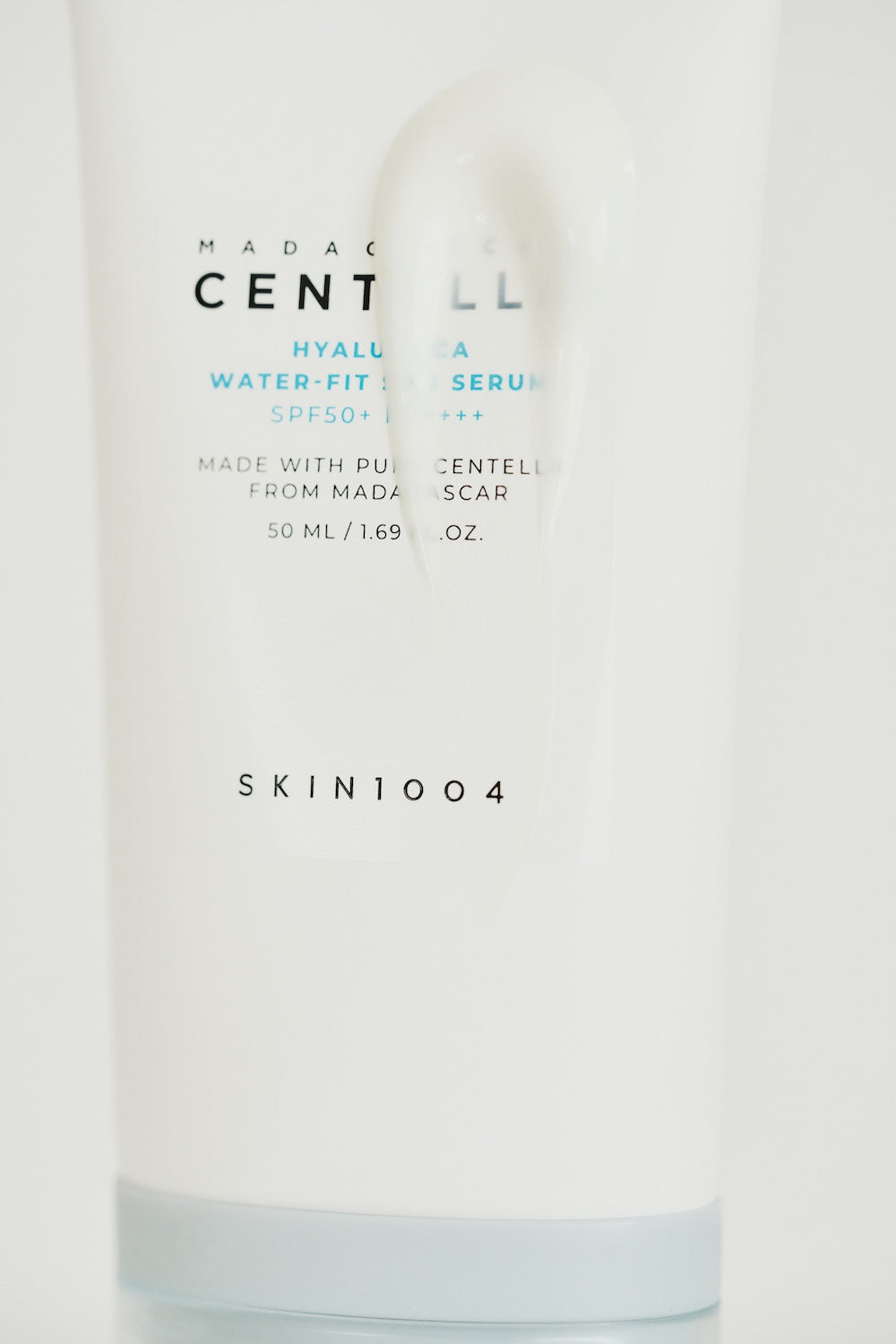 Skin1004 - Madagascar Centella Hyalu-Cica Water-Fit Sun Serum 50ml