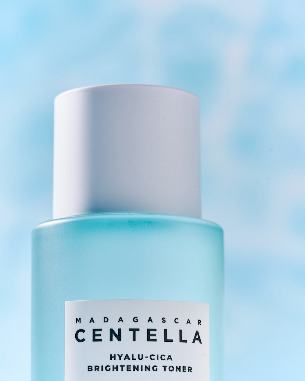 Skin1004 - Madagascar Centella Hyalu-Cica Brightening Toner