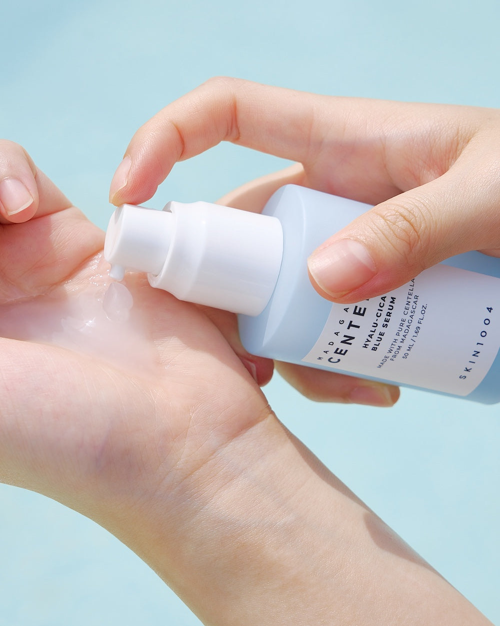 Skin1004 - Madagascar Centella Hyalu-Cica Blue Serum