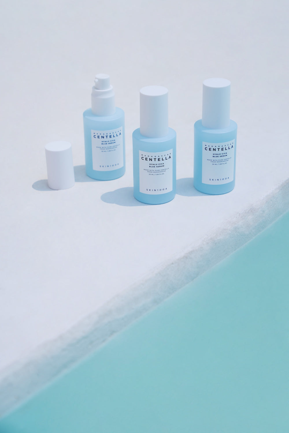 Skin1004 - Madagascar Centella Hyalu-Cica Blue Serum