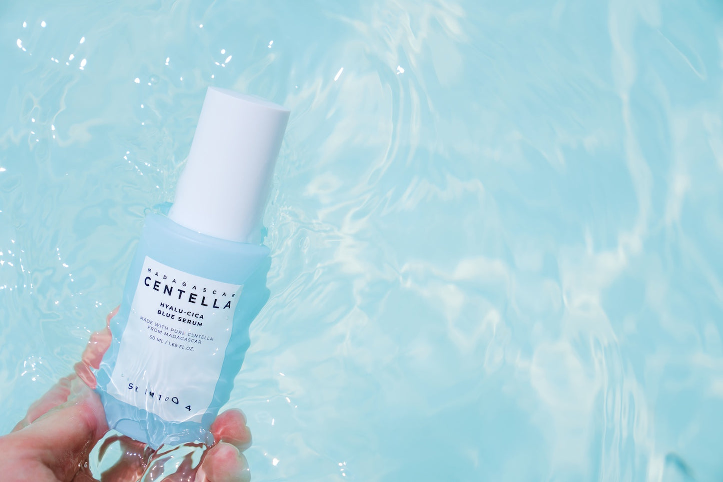 Skin1004 - Madagascar Centella Hyalu-Cica Blue Serum