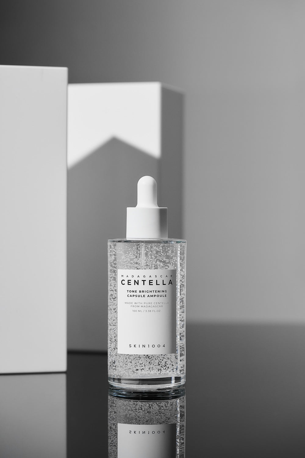 Skin1004 - Madagascar Centella Tone Brightening Capsule Ampoule