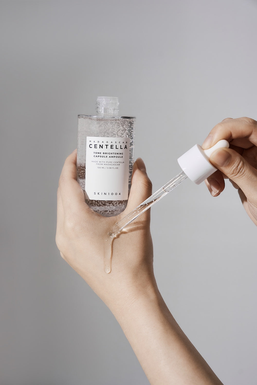 Skin1004 - Madagascar Centella Tone Brightening Capsule Ampoule