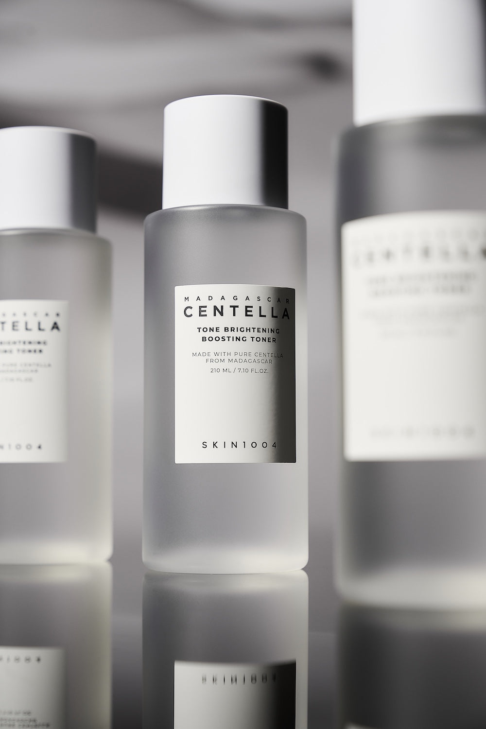 Skin1004 - Madagascar Centella Tone Brightening Boosting Toner 210ml