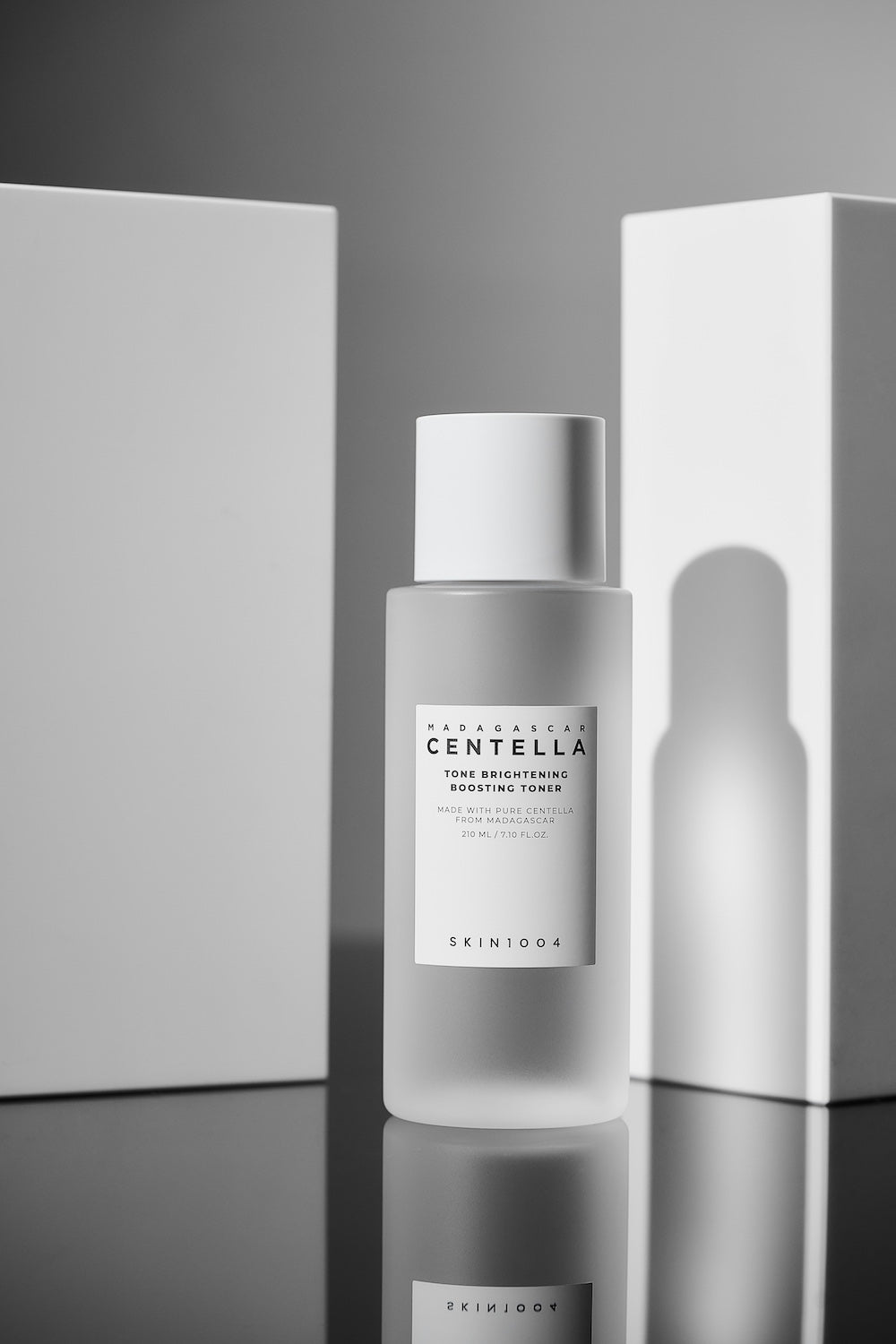 Skin1004 - Madagascar Centella Tone Brightening Boosting Toner 210ml
