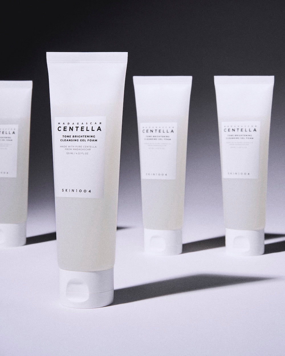 Skin1004 - Madagascar Centella Tone Brightening Cleansing Gel Foam 125ml