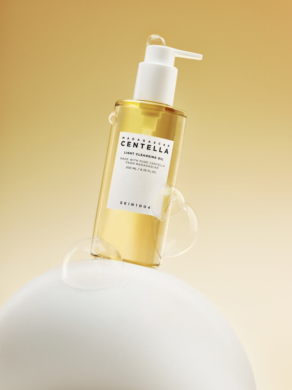 Skin1004 - Madagascar Centella Light Cleansing Oil