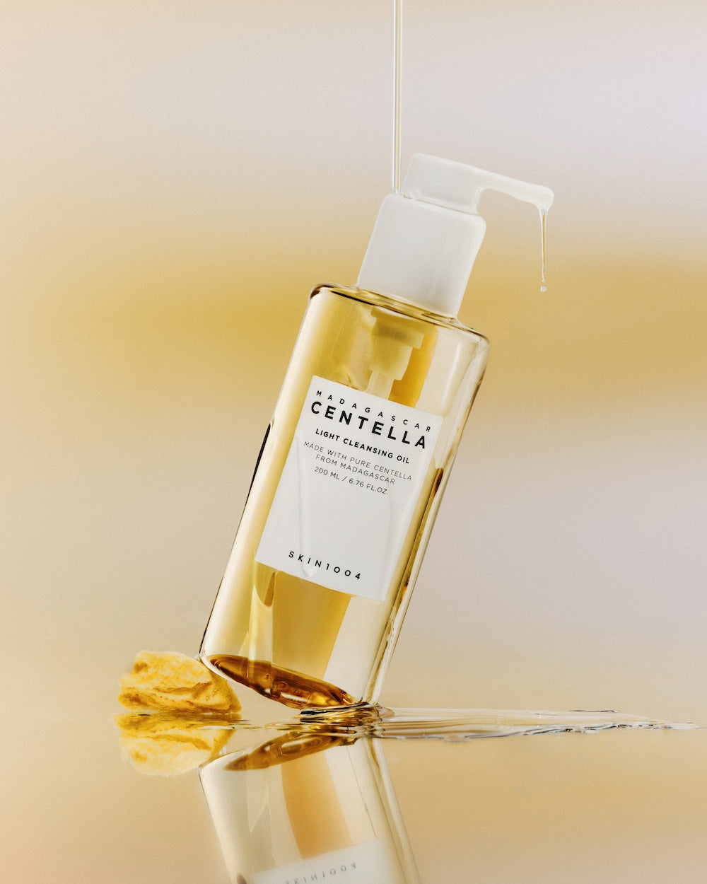 Skin1004 - Madagascar Centella Light Cleansing Oil
